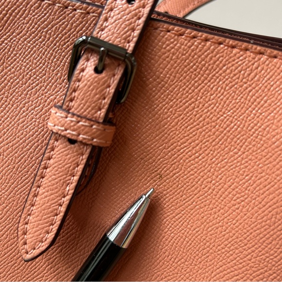 Coach Large Structured Pebble Tote w/Padded Tablet Compartment Excellent Cond. - Picture 12 of 16